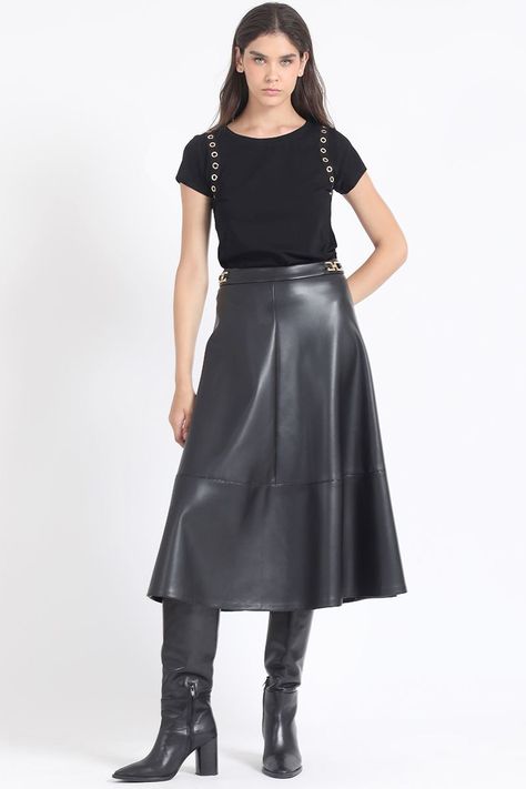 Polera Algodon, Aplicación Ojetillos, Negro Liola-1