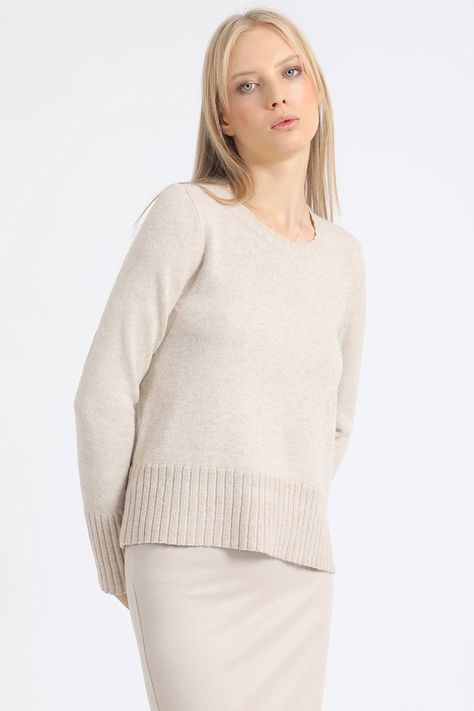 Sweater Recto Tejido Punto, Boton Decorativo, Beige Liola-5
