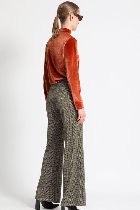 Pantalón Flare Fantasia Naranjo Liola-3