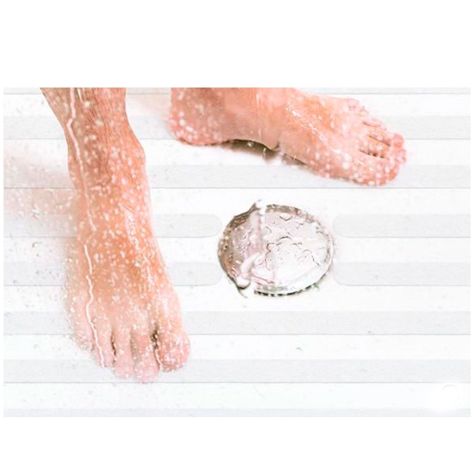 Tesa Cinta Antideslizante Transparente 5m X 25 Mm, Baños-2
