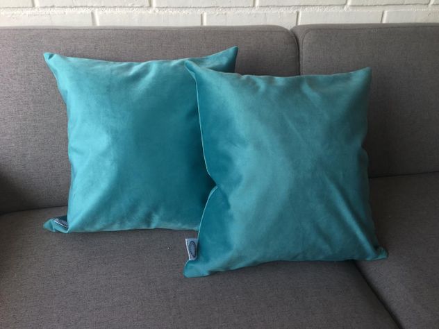 COJIN DECORATIVO DISEÑO TURQUESA SUAVE 60x60 RELLENO-3