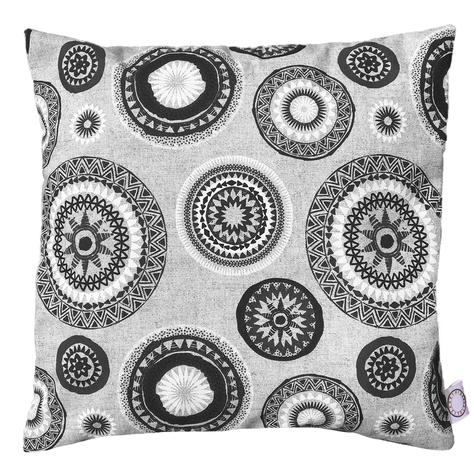 COJIN DECORATIVO DISEÑO MANDALAS BLANCO NEGRO 50x50 RELLENO-0
