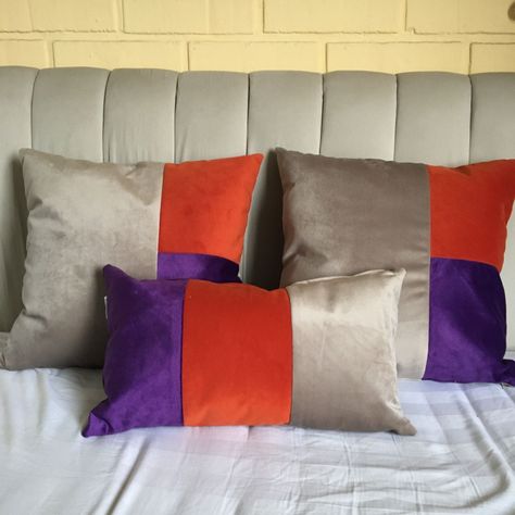 COJIN DECORATIVO DISEÑO BEIGE MORADO Y NARANJO 60X60 RELLENO-2
