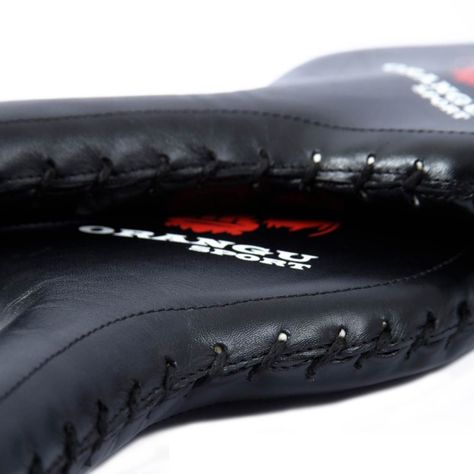 PALETAS DE BOXEO / CUERO NATURAL / ORANGU SPORT/PAR-4