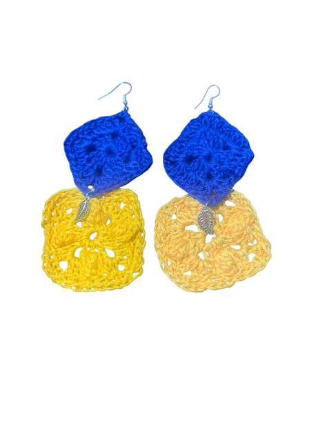 AROS ARTESANALES A CROCHET CON RELIEVE Y PLATA TIBETANA -0