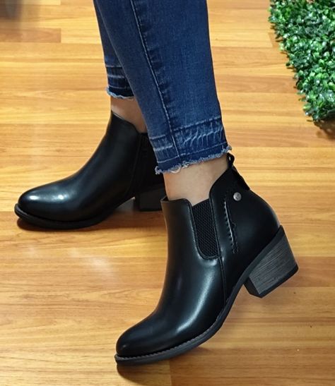 Botines para dama taco bajo. Horma  Pequeña-0