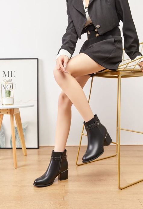 Botin Mujer  Taco Bajo M476. Horma Pequeña-1