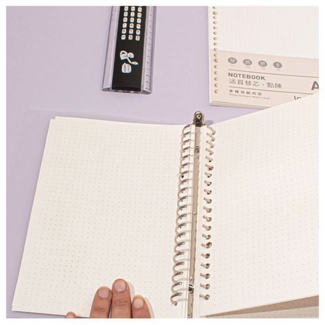 Libreta Anillada Tipo Binder B5 Diseño Puntos-1