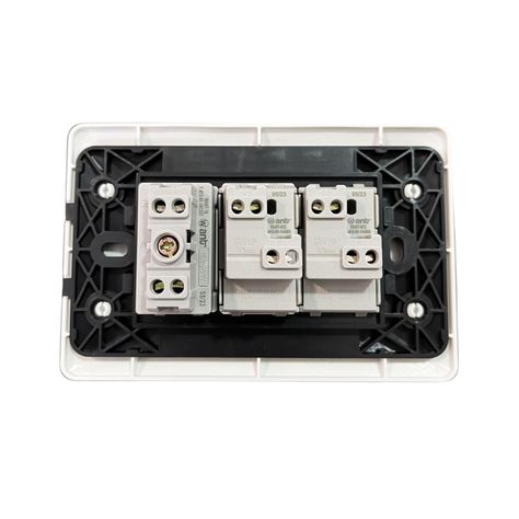 Tomacorriente Simple 10/16A 250V + Interruptor Doble 9/12 10A Blanco-3