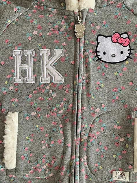 Polerón Niña Capucha Chiporro Bordado Hello Kitty-1