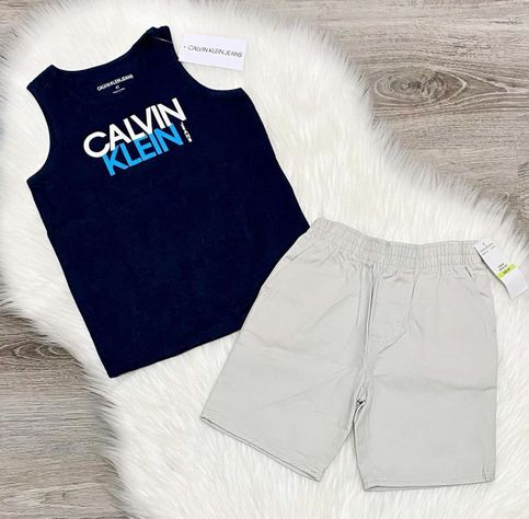 POLERA Y BERMUDA CALVIN KLEIN JEANS TALLA 4 AÑOS-1