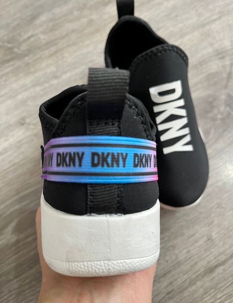 ZAPATILLAS DONNA KARAN 4 NIÑAS-TALLA 27EUR/17,2CM-2