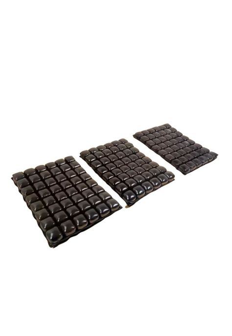 Colchon Antiescaras Inflable Flotación Seca 3 Secciones Color Negro-2
