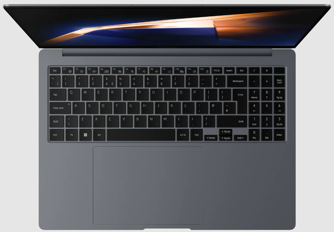 Samsung Galaxy Book4 Ultra (16" Intel  Core Ultra 7H, 16GB)-1