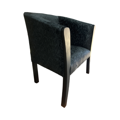 SITIAL AMERICANO ESTAMPADO EN NEGRO FELPA-1