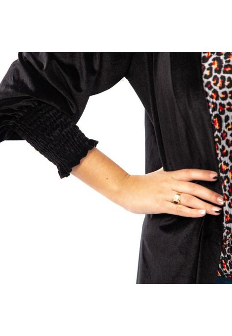 Tapado Kimono Santini Negro Terciopelo Maria Paskaro-3