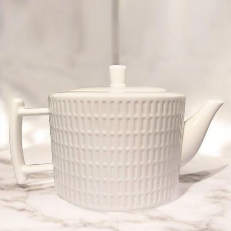 Set de Tetera y Lechera de Porcelana-1