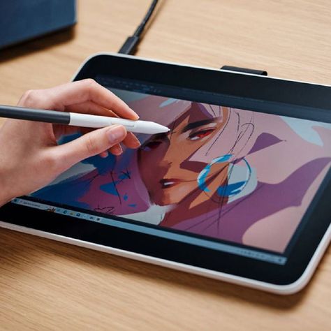 Tableta Gráfica Wacom One Pen Display 12 USB-C - DTC121W0A1-4