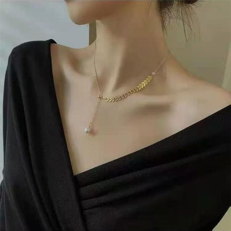 COLLAR PERLA DE RIO HOJAS ORO AMARILLO 18K AJUSTABLE-3