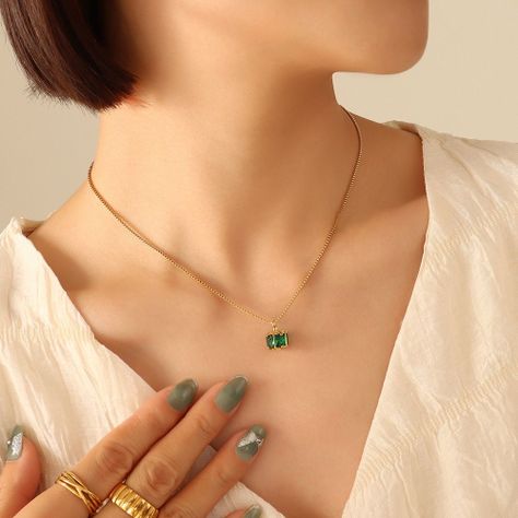 Collar Baño Oro 18k Cubo Esmeralda-3
