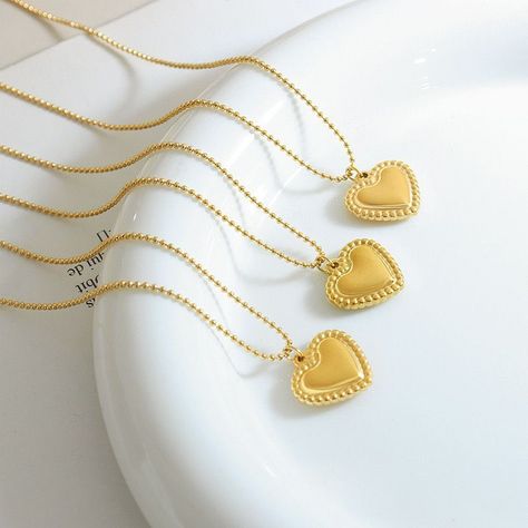 Collar Baño De Oro Amarillo 18k Pelotitas Corazón-1