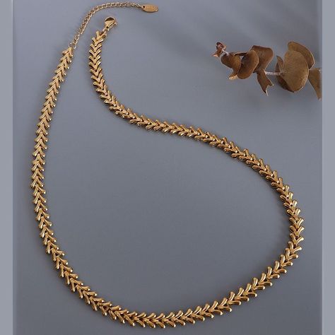 Collar Baño Oro Amarillo 18k Diseño V-1