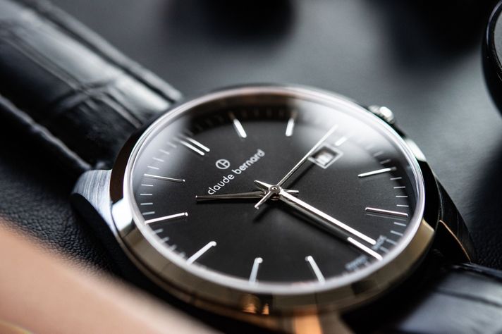 Reloj Claude Bernard Classic Negro 42mm Hombre-3
