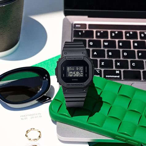 Reloj G-SHOCK GMD-S5610BB-1DR Resina Mujer Negro-3