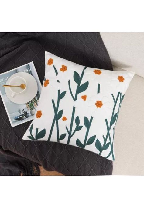 Pack de 4 Fundas para Cojines Sin Relleno con Diseños Bordados Verde-2