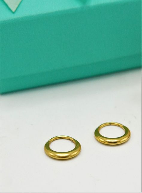 Argollas chicas clicker 16G chunky titanio astm f136 chapadas en oro -7