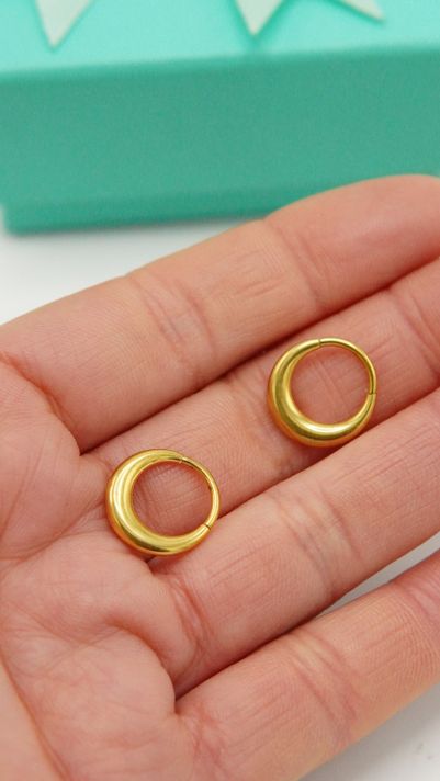 Argollas chicas clicker 16G chunky titanio astm f136 chapadas en oro -8