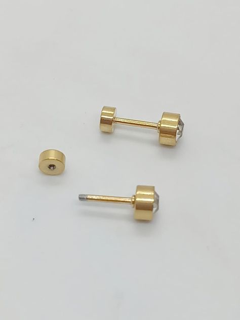 Punto de luz hipoalergénicos chapados en oro 7mm-1