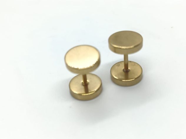 Aros Redondos 8mm Barbell Moda Punk Rock Chapados En Oro 18k-1