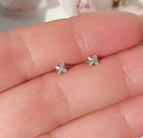Aros Puntos De Luz Zirconio de 3mm Cuadrado Chapados en oro 18kl-3