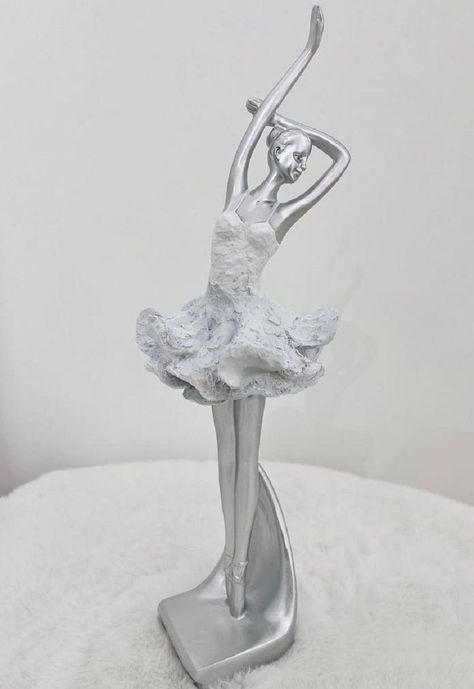 DECORACION BAILARINA DORADA DECORATIVA DORADA 11X12X39,5 CM -1