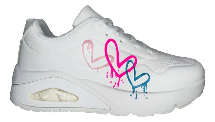 Zapatillas Urbanas Con Corazones Artísticos Y Amortigua 7624-0