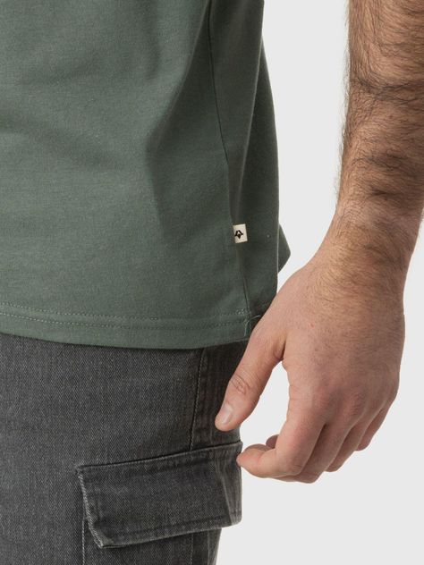 Polera Kivül Hombre Logo Reciclada Verde-4