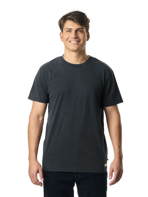 Polera Kivul Hombre Essential Negra-0