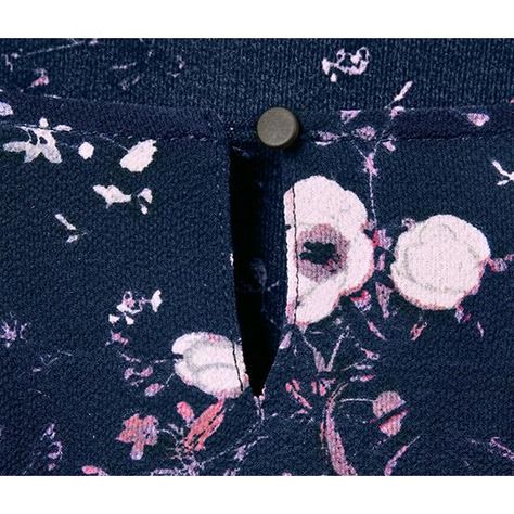 Blusa con Borde de Volantes Floreada Mujer-3