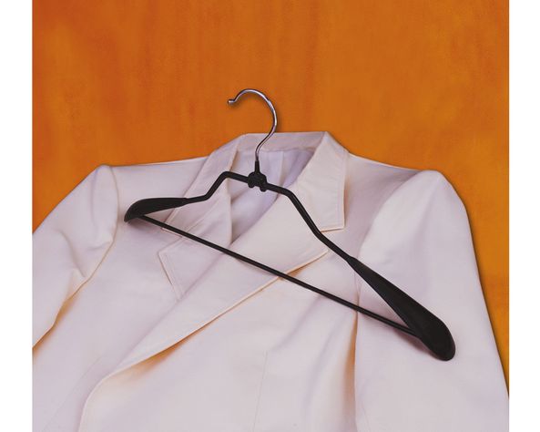 Colgador antideslizante 42 cm acero y plástico negro-1