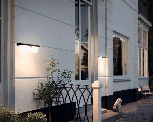 Aplique rectangular 100 lúmenes solar contra agua-3