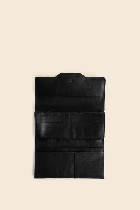 Vélez Billetera Porta Chequera Cuero Mujer Monogram Negro-1