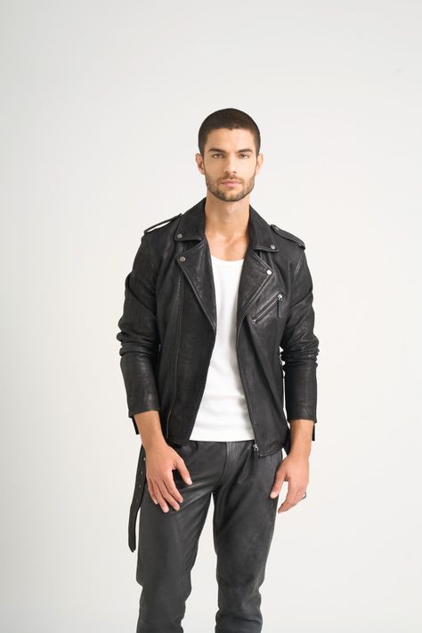 Vélez Chaqueta Alcor 2.0 Cuero Hombre Silueta Biker Negro-0