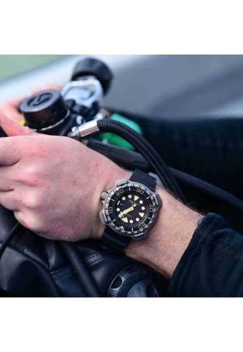 RELOJ CITIZEN HOMBRE BN0220-16E PROMASTER-7