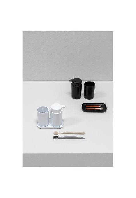 Set de accesorios para el baño ReNew White-4