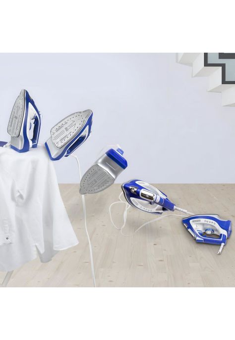 Plancha de Ropa a Vapor Profesional Black + Decker IR3001-CL-3