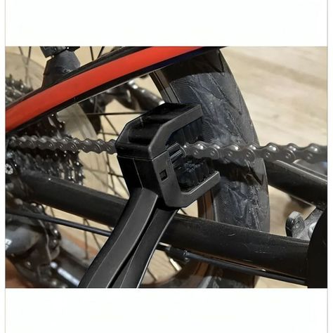3 En 1 Limpia Cadenas Bikein Con Cepillo Para Piñón-1