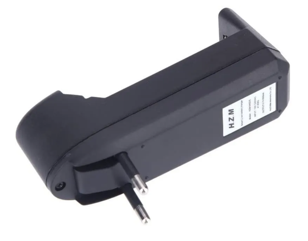 Cargador Inteligente Baterias Recargables 18650-4