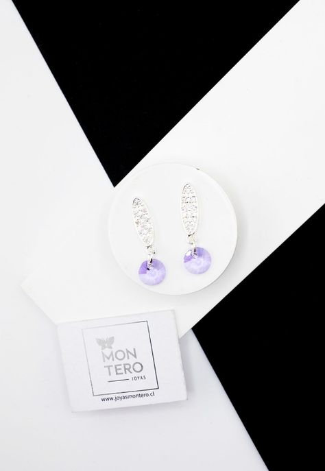 Aros Punto de Luz Baño de Oro Blanco Cristales Violeta.-1