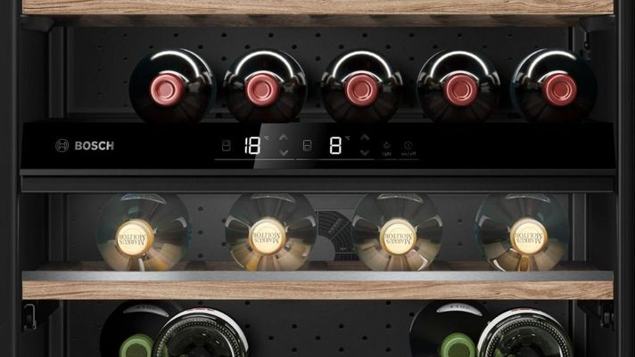 Cava Vinoteca Panelable Bosch 44 botellas Doble tempratura-4